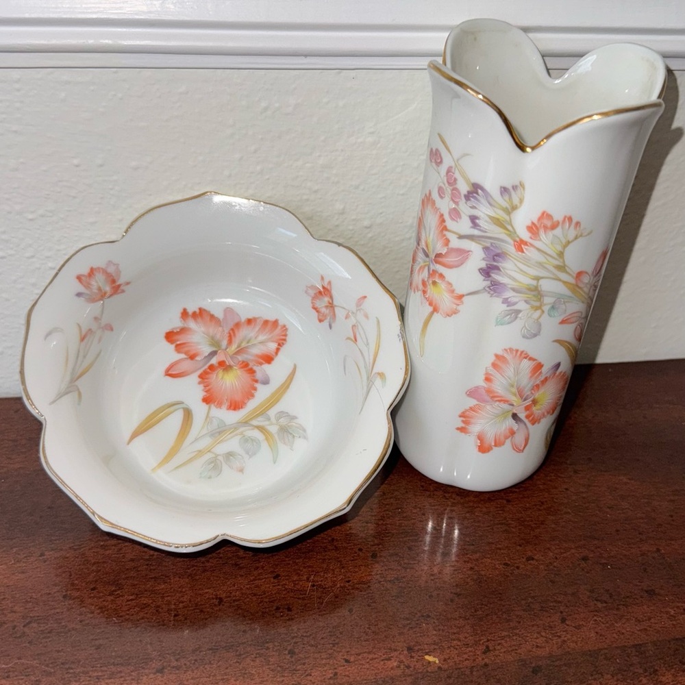 Vintage Floral Porcelain Vase & Bowl Set – Made in Japan